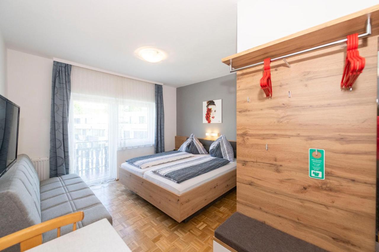 Gaestehaus Genf Velden am Woerthersee Ngoại thất bức ảnh