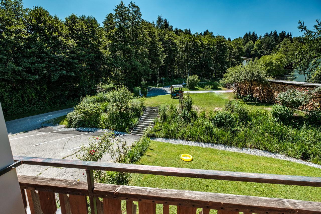 Gaestehaus Genf Velden am Woerthersee Ngoại thất bức ảnh